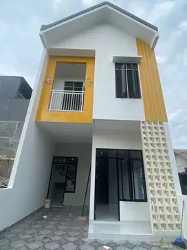 Rumah 2 lantai akses mobil hanya 2km dari mall kelapa gading