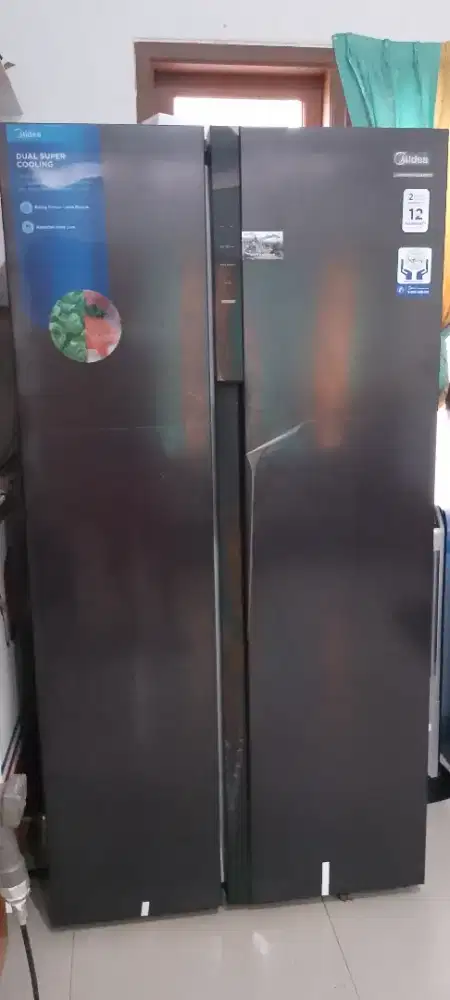 Dijual kulkas midea inverter