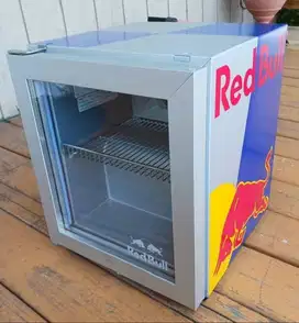 Kulkas/Showcase Mini Original Red Bull (Tidak Ada Dijual Dipasar Indo)