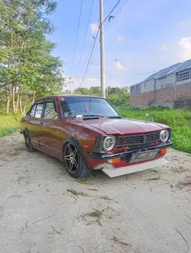 Toyota Corolla 1973 Bensin