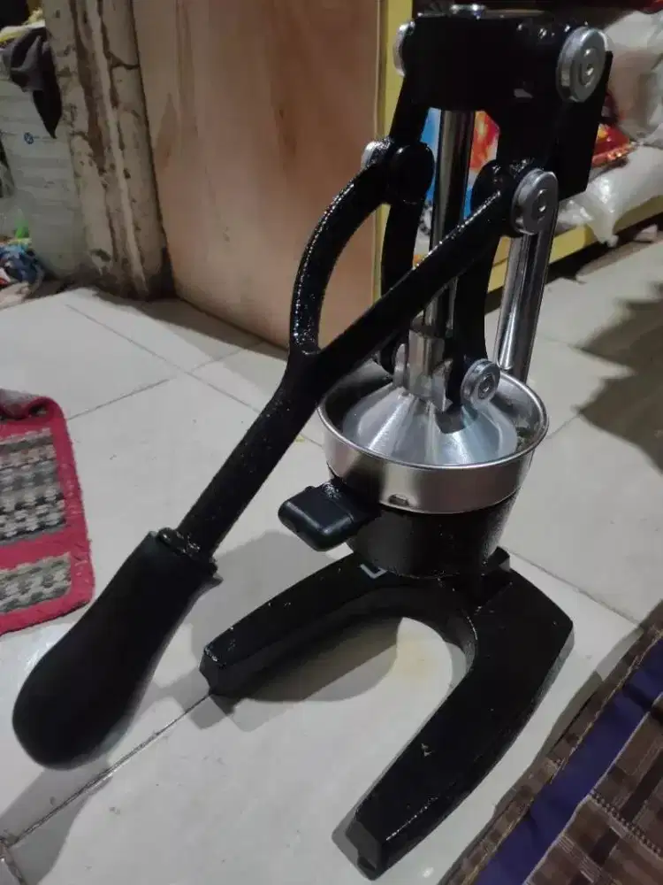 Alat Perasan Jeruk