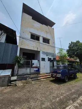 1002,41 lelang rumah Surabaya di bubutan di Tulungagung