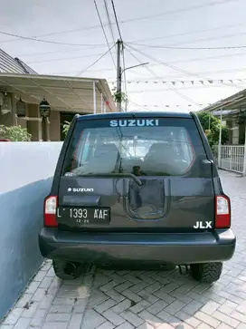 Suzuki Escudo JLX 1.6 MT