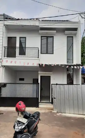 Rumah baru kebagusan Ragunna jaksel akses mbl 990jt shm