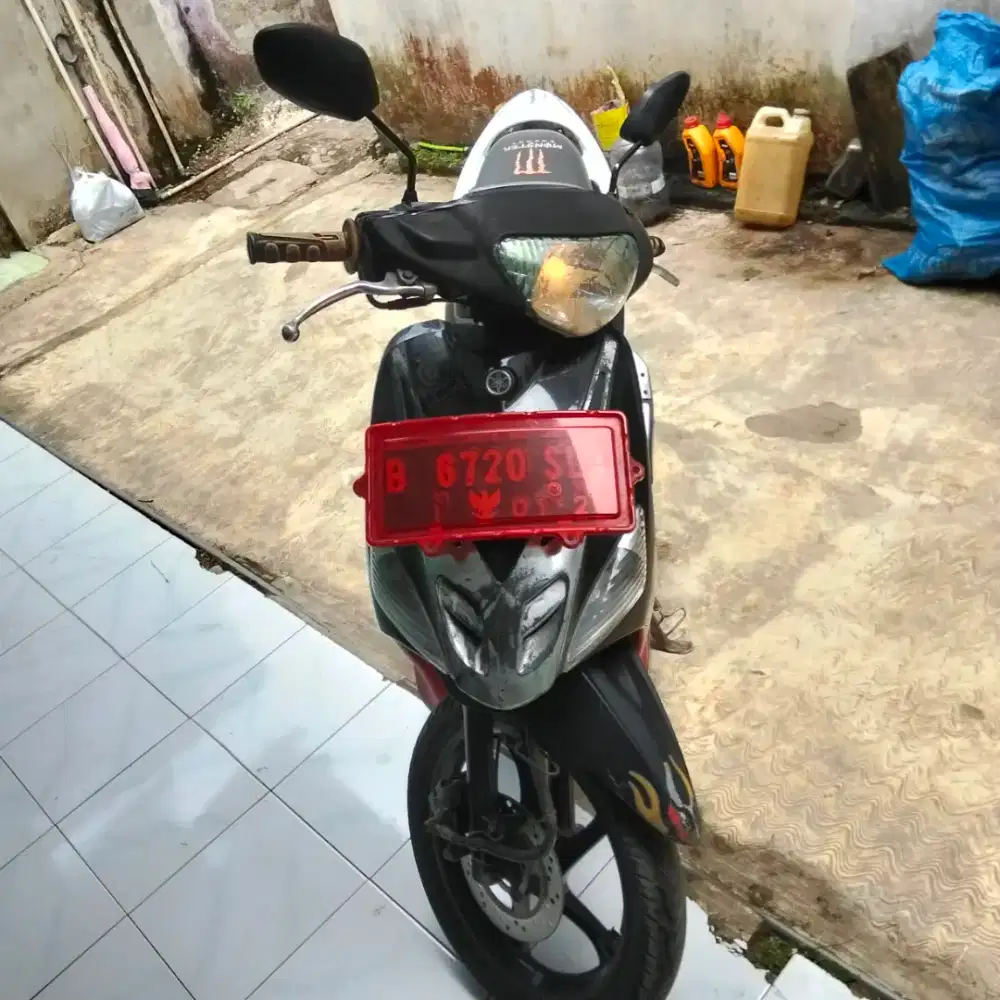 Sepeda Motor Yahama mio body mulus