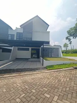 DISEWAKAN RUMAH 2 LANTAI MURAH THE MILES BSB CITY SEMARANG