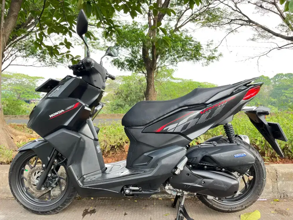 HONDA VARIO 160CC CBS MOTOR BAGUS SS KOMPLIT