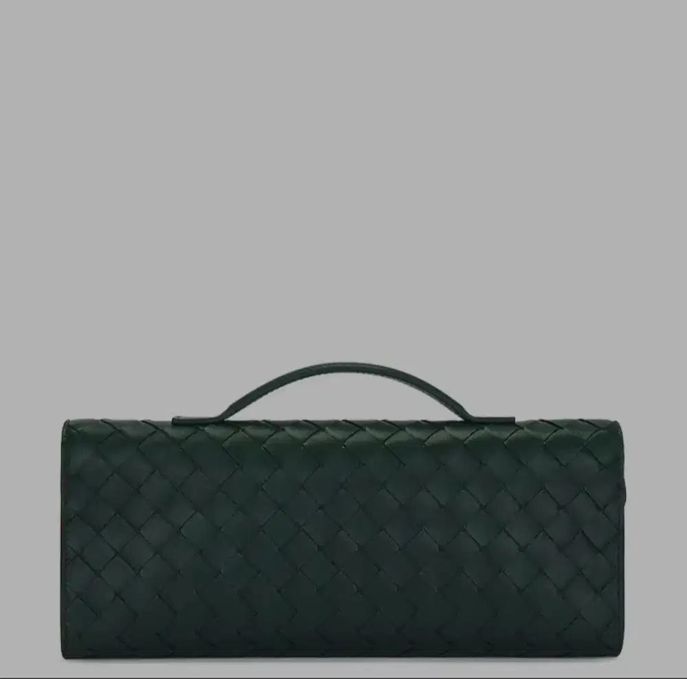 Long Clutch Bottega Veneta