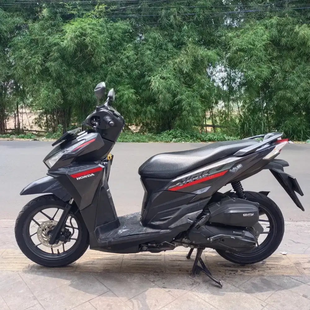 Vario 125 OLD 2017 Bagus lengkap Mesin Cakep