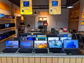 Sedia Laptop Second & Gress Bergaransi No Minus Full Set