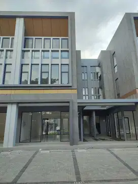 RUKO 3 LANTAI BARU SOHO DERLEY BSD HADAP JALAN SIAP HUNI DEKAT SEKOLAH