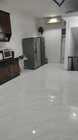 Di Jual Ruko Taman Sari Jakarta Barat