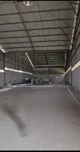 Disewakan gudang gatot subroto  ( kawasan industri Candi )