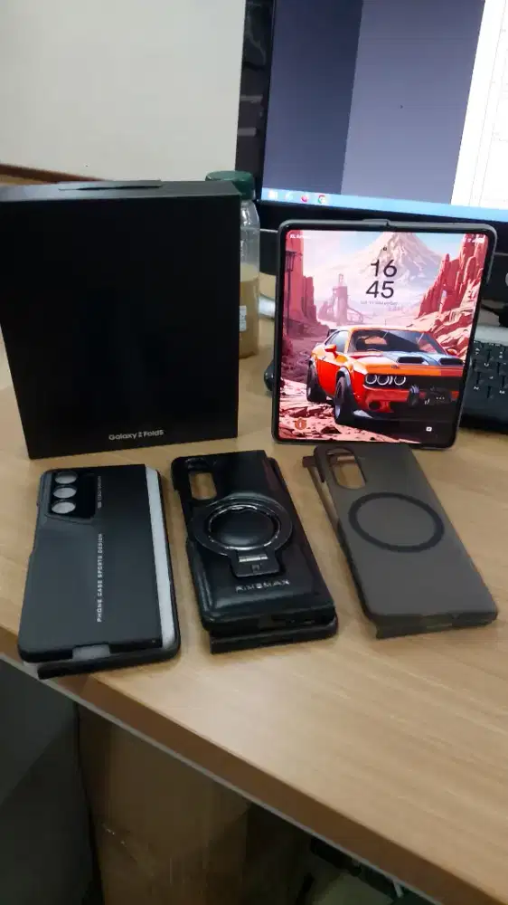 Samsung Z Fold 5, Like New