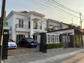 RUMAH MEWAH CIPAYUNG JAKARTA TIMUR