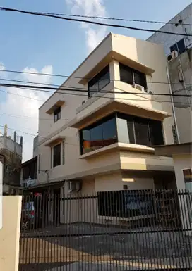 Dijual cepat ruko & Kost-kosan di Jl. Dr. Saharjo Tebet