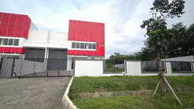 Gudang Three In One Building Posisi Hoek di Kawasan Industri Jababeka