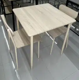 Meja makan 2 kursi minimalis