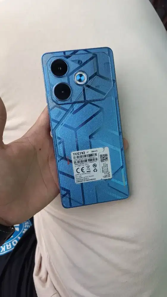 tecno pova6 8/256