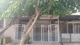 Dijual Rumah Siap Huni Di Cluster Mahoni Taman Royal 1, Tangerang
