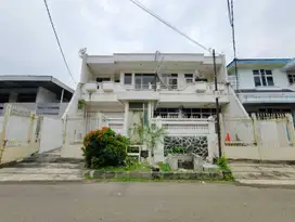 Rumah Ancol Barat di Karang Bolong Lingkungan Tenang Dijual Cepat