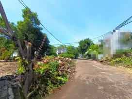 Kavling dengan lokasi bagus di villa melati mas