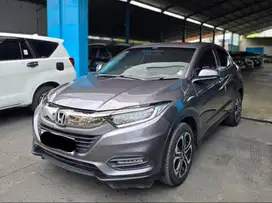 (km 28rb) Honda HRV 1.5 SE CVT 2019
