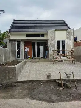 Di jual rumah baru utara pasar Godean