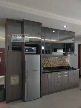 Thamrin Residences Apartemen 3BR Furnished Lower Floor for Rent