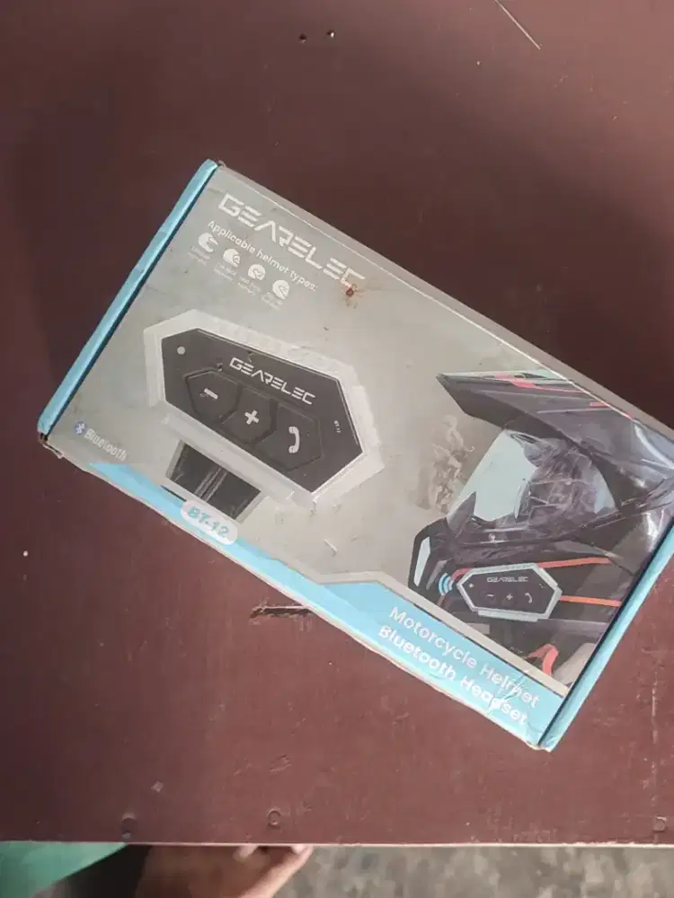 Intercom bluetooth helm