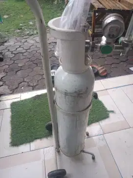 Tabung oksigen komplit
