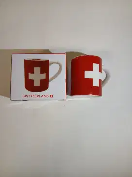 Swiss Flag Mug di FlagNation