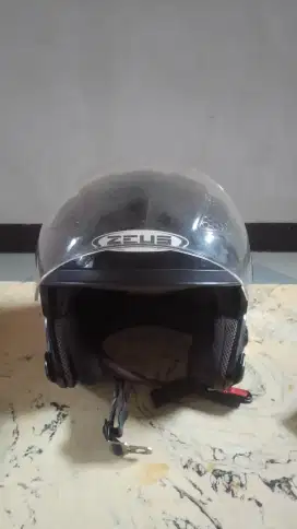 helm zeus size xl