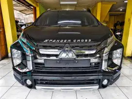 LOW KM.! MITSUBISHI XPANDER CROSS PREMIUM PACK AT 2020 MATIC PAKE 2021