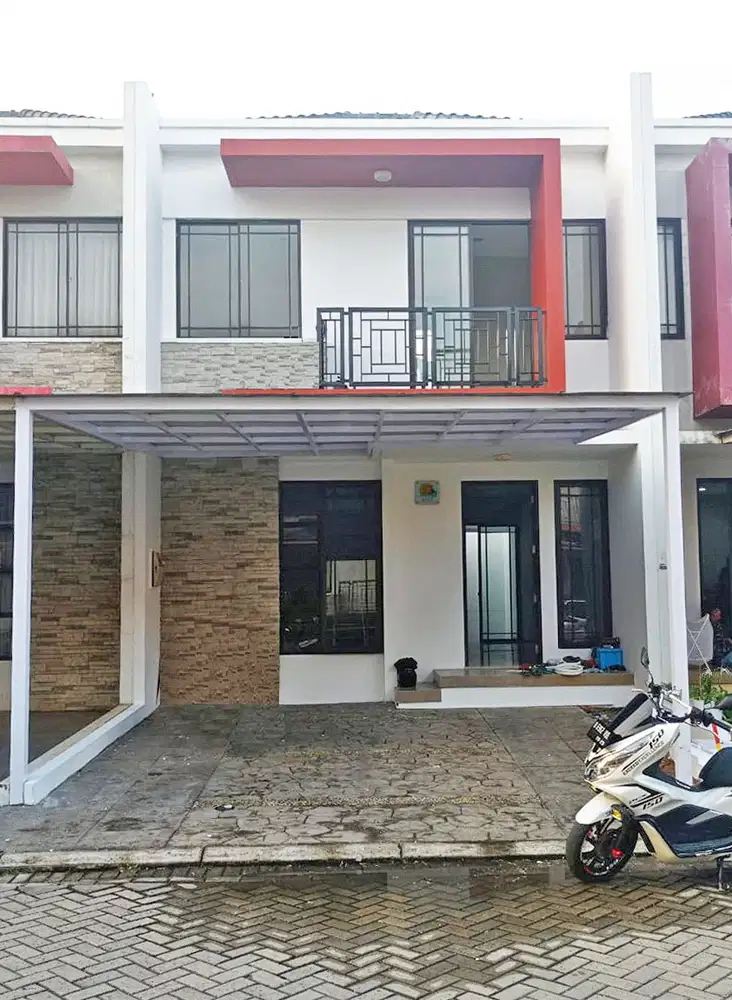 DiSEWAkan Rumah Green Lake City Cluster ASIA - Sudah Renovasi