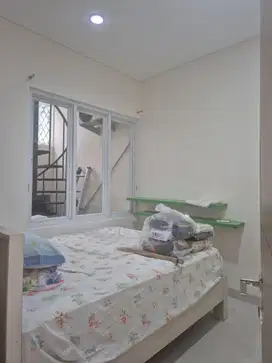 Dijual Rumah Bangunan Mandiri Cluster Flamboyan