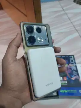 Infinix note 40 8/256