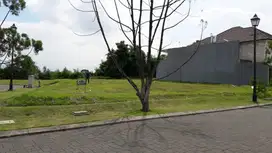 Tanah Kavling Cluster Kota Baru Parahyangan View Danau