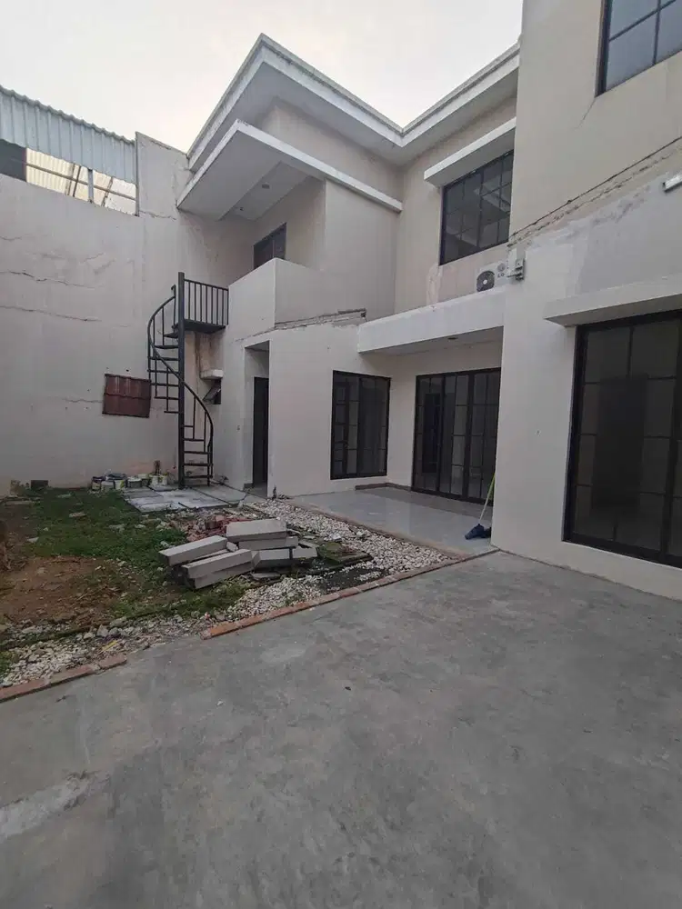 J Di Jual Cepat Rumah Green Lake City Cluster East asia  UK.10x20