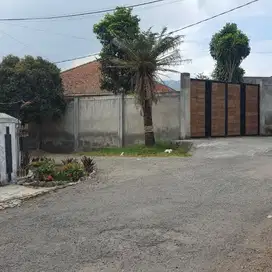 Dijual Tanah Hoek Kotak di Lembang Jl Raya Lembang