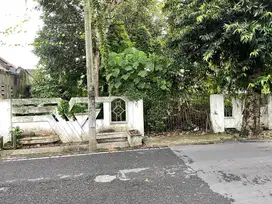 Dijual murah tanah di lokasi strategis Jombatan, Jombang, Jawa Timur