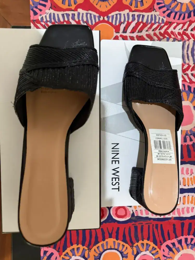 Sepatu Wanita Nine West