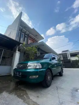 Toyota Kijang sx th 2003 hijau
