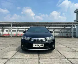 LOW KM 69RB! ALTIS 1.8 V AT 2015 CIAMIK