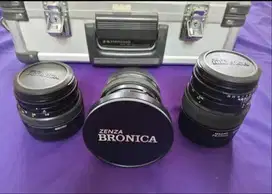 Di jual kamera analog zenza bronica