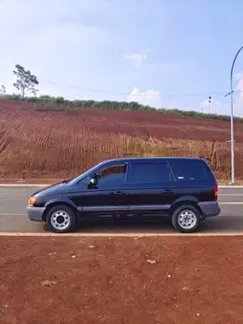 Hyundai Trajet 2000 Bensin