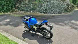 Kawasaki ZX25R/ZX-25R ABS