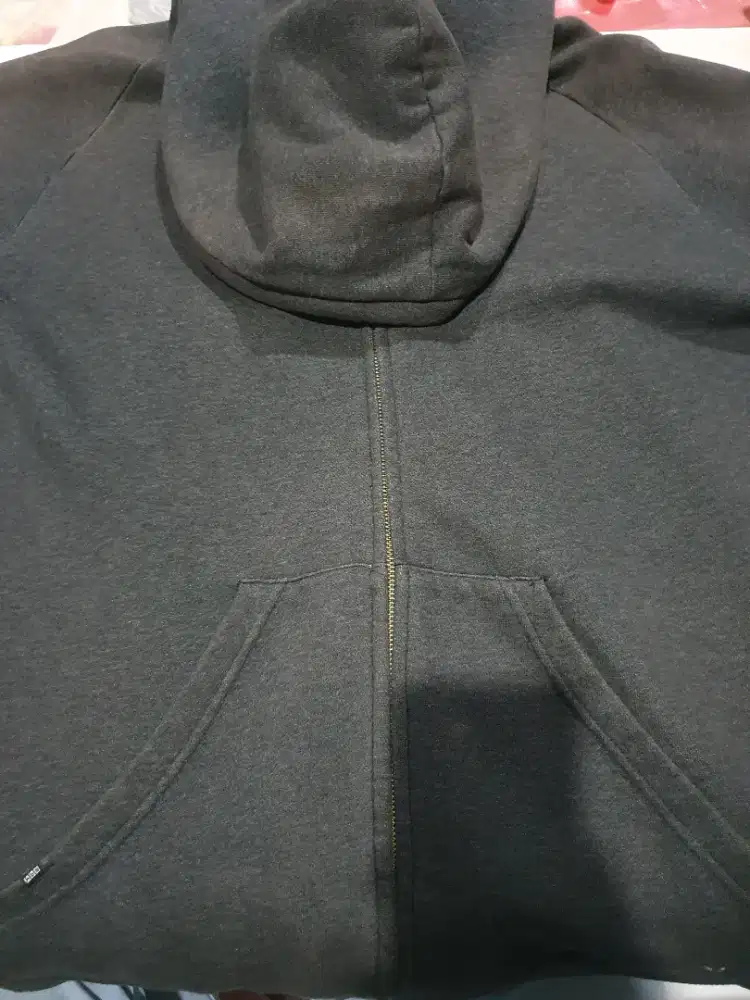 Hoodie Rusty Original Beli Dari Baru