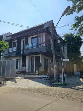 Rumah hook brand new diserpong dekat lintu toll bsd