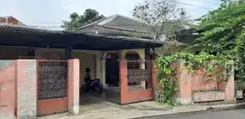 Rumah Lama Hitung Tanah Murah di Cipete Selatan